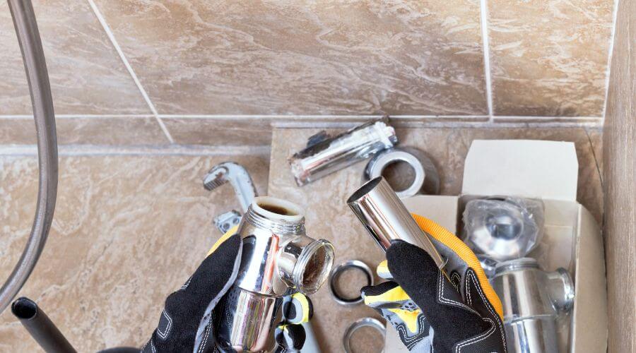 Professional gutter cleaning in Clyde, NY